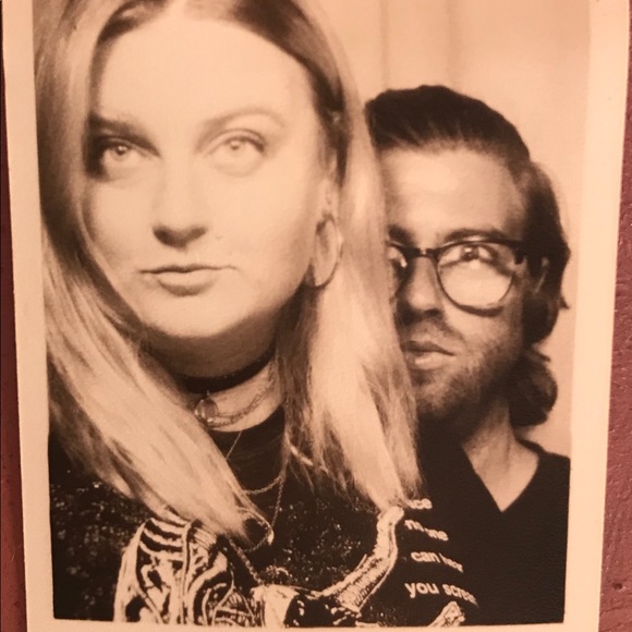 Meet your Posher, Kayla - Picture 4 of 5